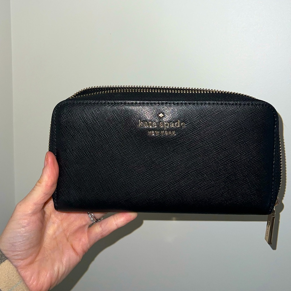 Kate spade zipper wallet